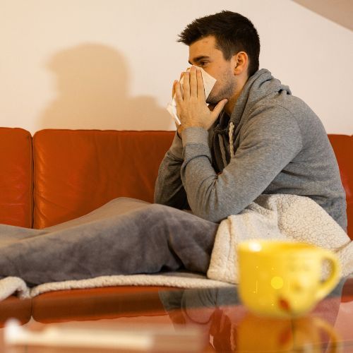 Raffreddore comune: sintomi, cause e rimedi